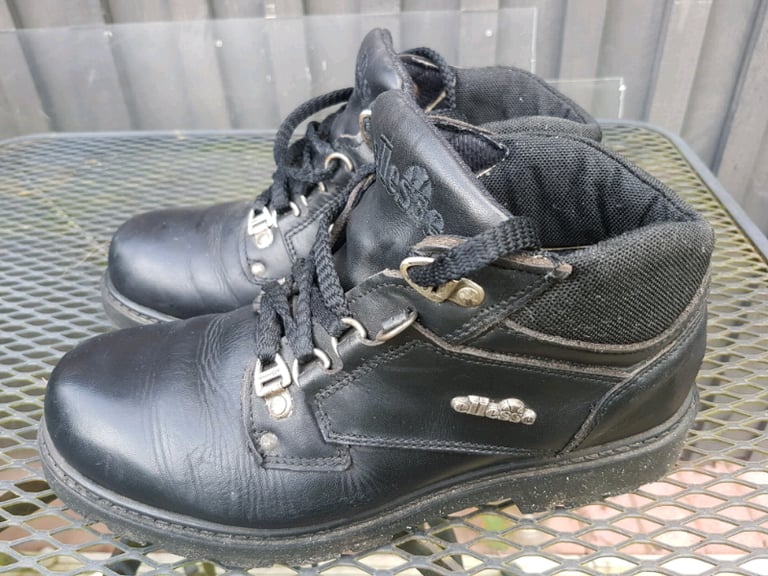 90's Ellesse chucka boot Monkey boot Real leather black leather | in  Hartlepool, County Durham | Gumtree