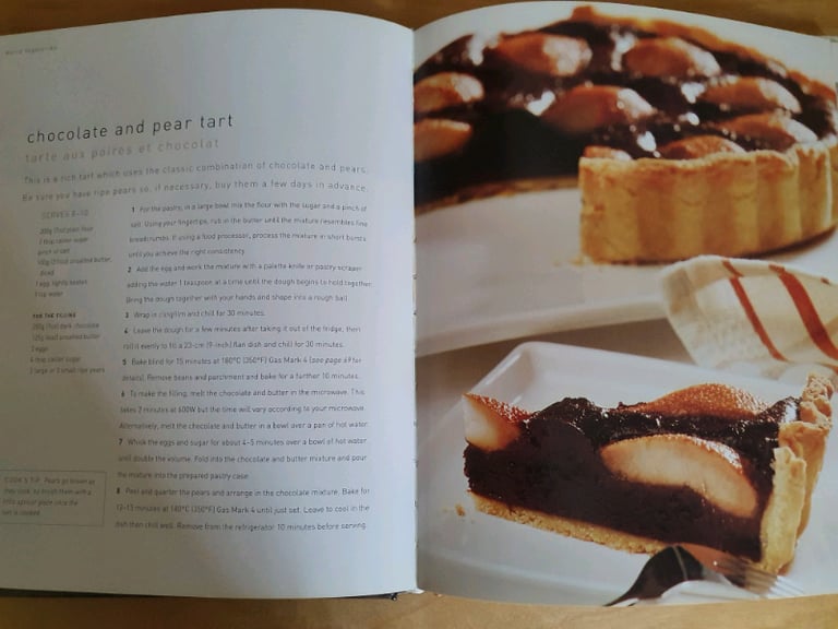 CookBook: World Vegetarian by Sarah Brown