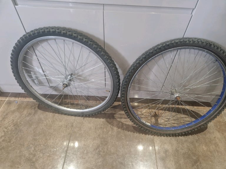 26" Bicycle wheels set