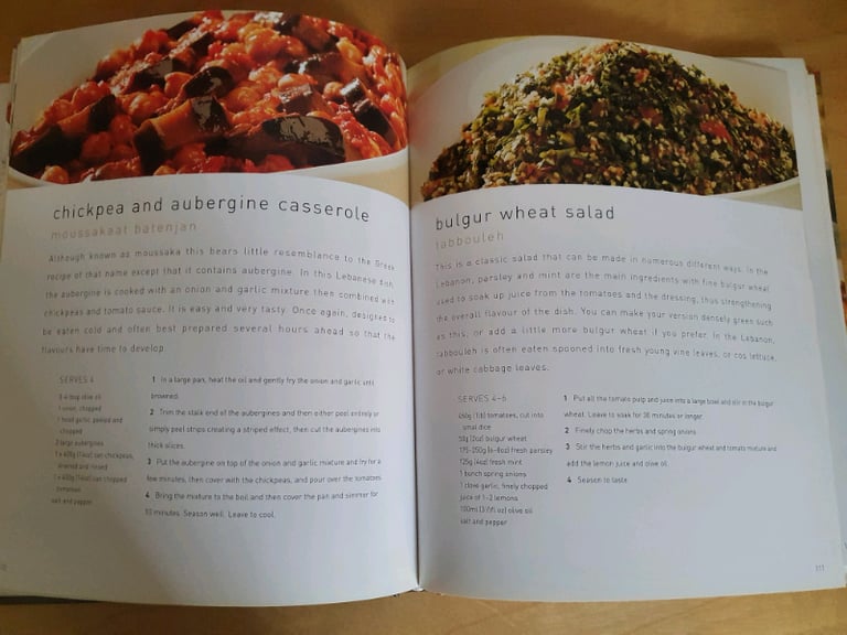 CookBook: World Vegetarian by Sarah Brown