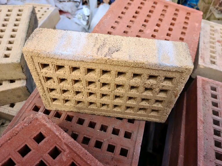 AIR BRICKS CLAY (NEW(