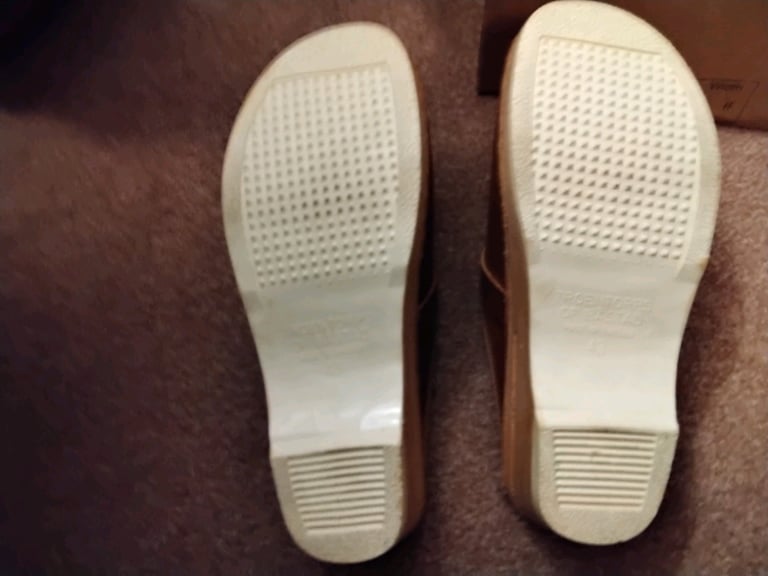 TROENTORPS BASTAD CLOGS