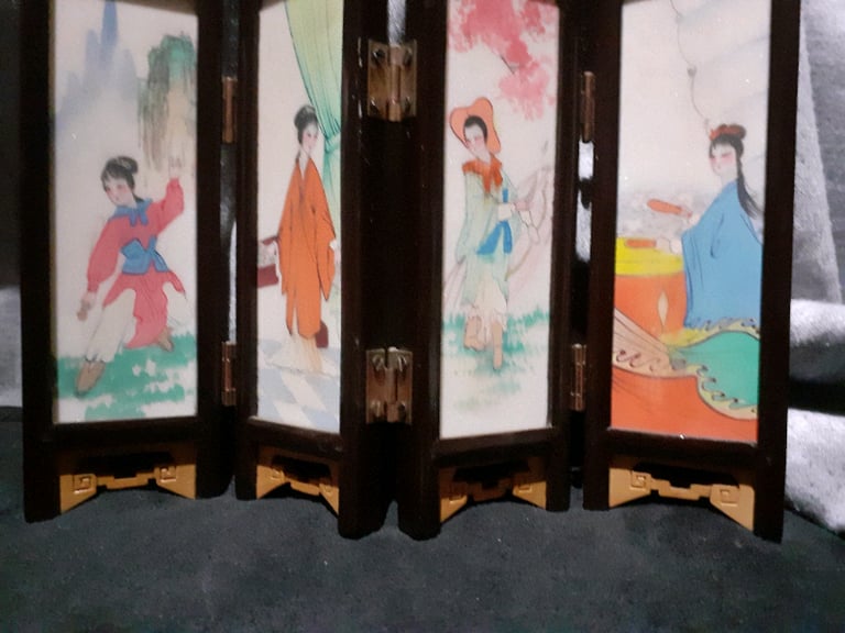 Small Screen used in China 