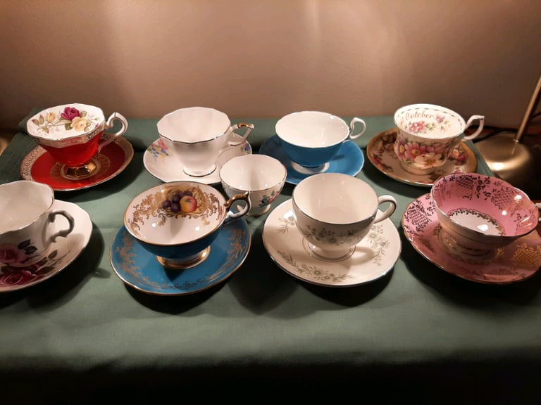 Vintage Fine Bone China Tea Cups and Saucers