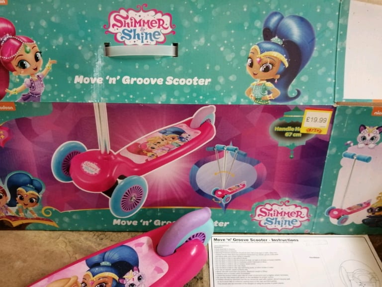 Shimmer & Shine scooter. Boxed & instructions. 