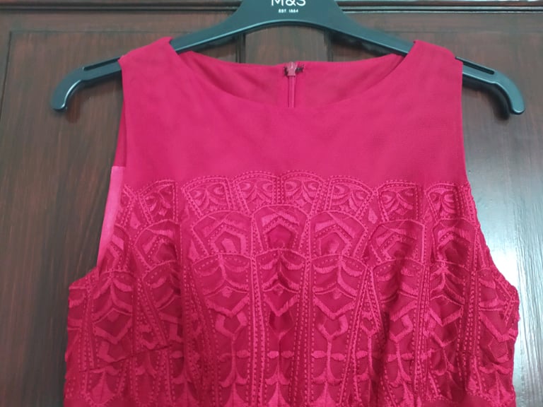 🥂🍾PER UNA PREMIUM DRESS SIZE 8