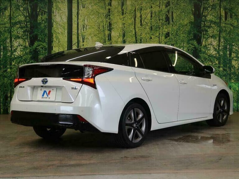 TOYOTA PRIUS MK4 HYBRID + PLUG IN 18+ BREAKING PARTS HYBRID DAMAGED CAT D