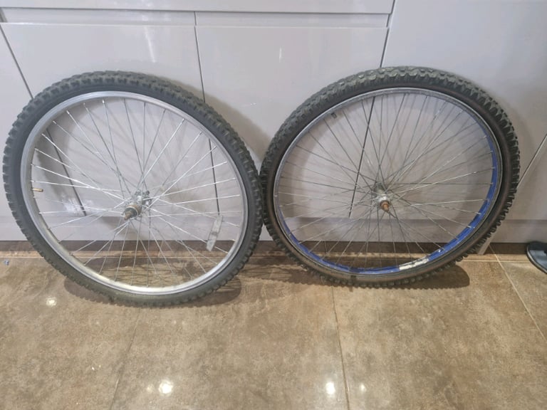 image for 26&quot; Bicycle wheels set