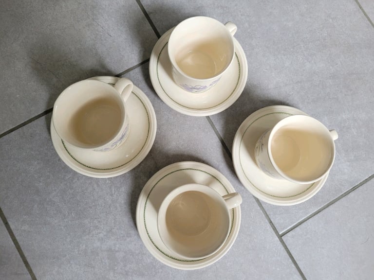 Biltons 4 cups and saucers