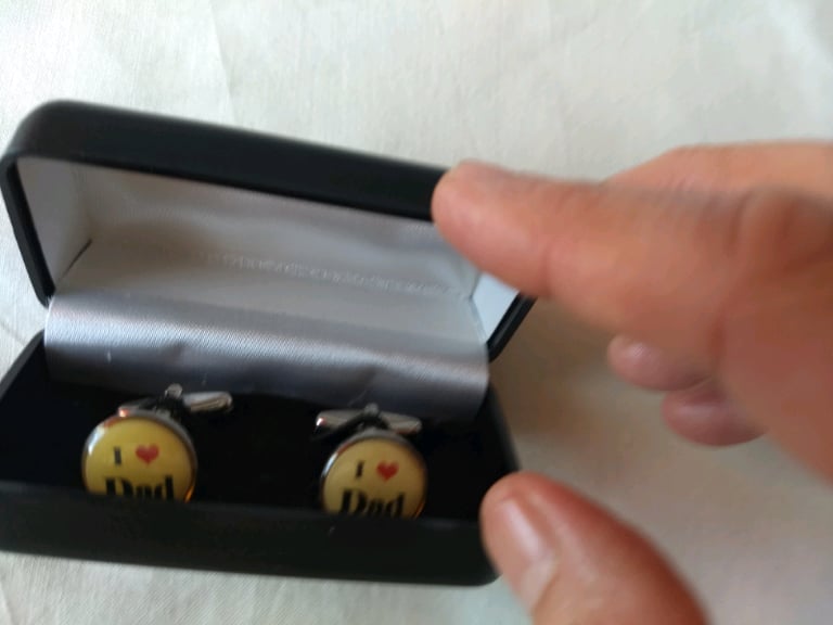 * HALF PRICE * Brand New Men's Cufflinks