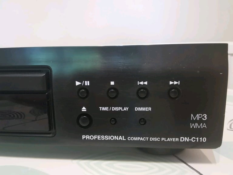 Denon DN-C110 professional CD player 