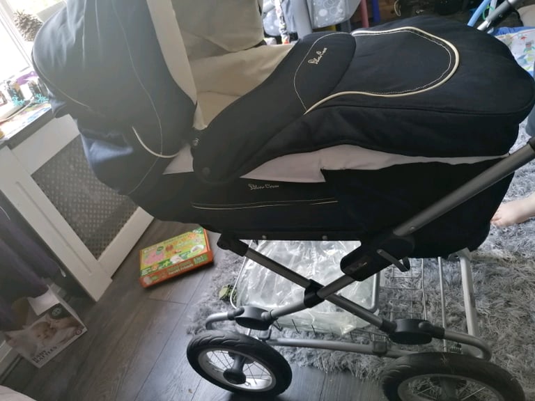 Silver cross sleepover pram
