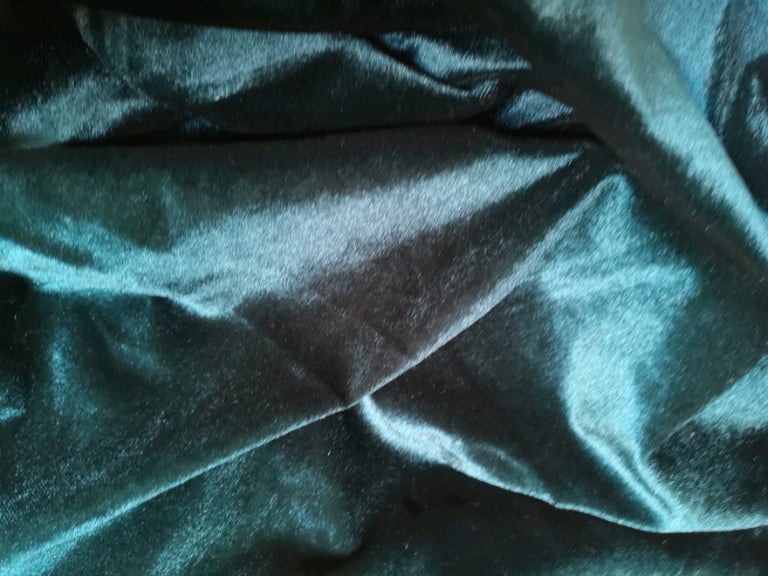 3 pieces of Brand new materials. 