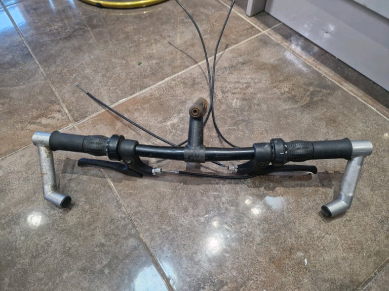 Bicycle handle bar