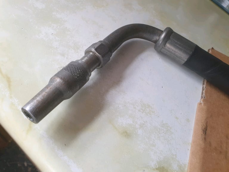 Badger Digital oil filler Nozzle with swivel head.