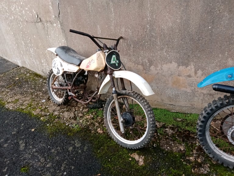 1981 YAMAHA JUNIOR MOTOCROSS ROLLING CHASSIS 