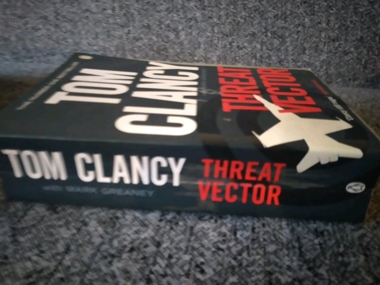 Tom Clancy - Threat Vector Book