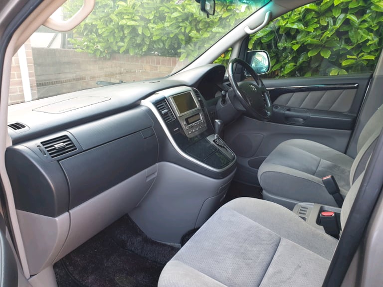 Toyota Alphard Luxury Camper Van MPV Day Van **GENUINE 30K !!!**