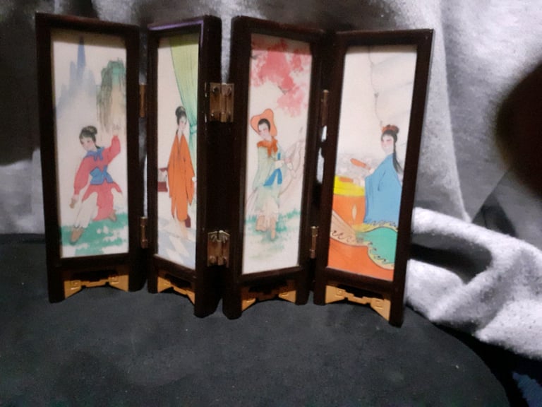 Small Screen used in China 