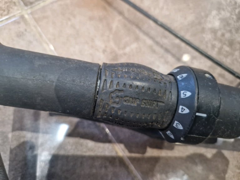 Bicycle handle bar