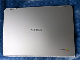 Asus Chromebook C302CA 360° 2 in 1 laptop with backlit keyboard