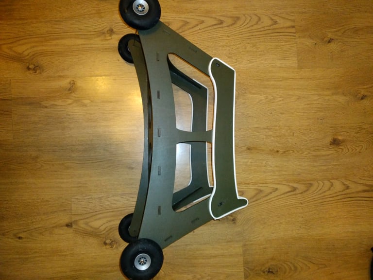 Glider Shrike 1400mm Rc with trolley 