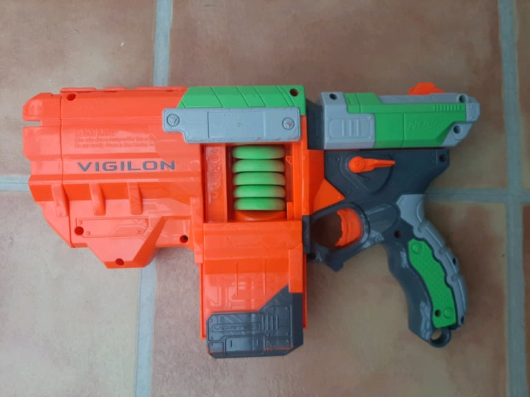 Nerf Vortex Vigilon Blaster with discs