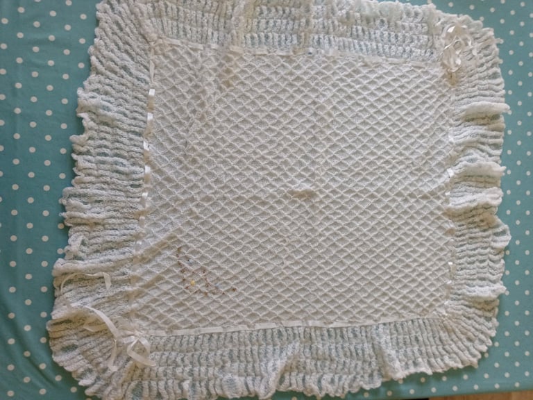 Baby shawl