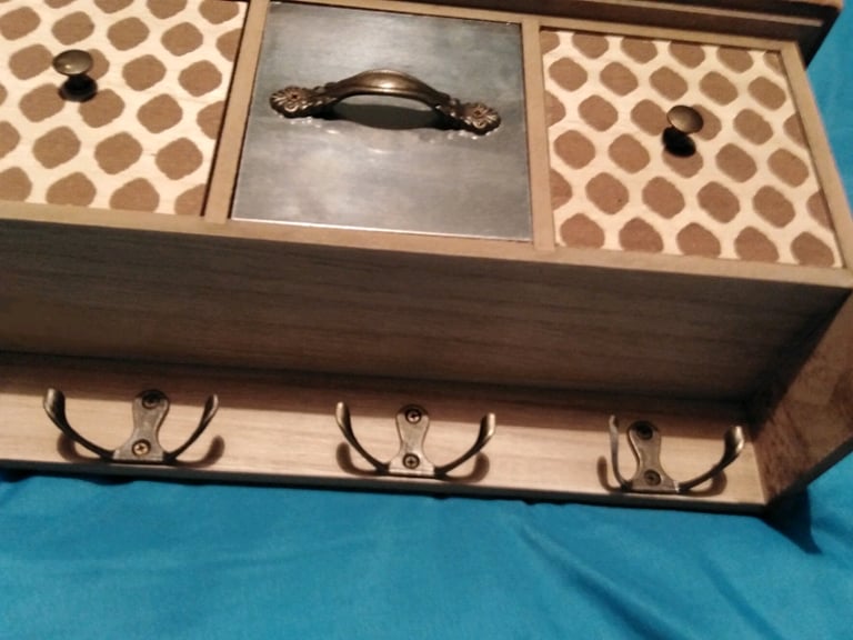 Wooden jewellery drawers with hooks
