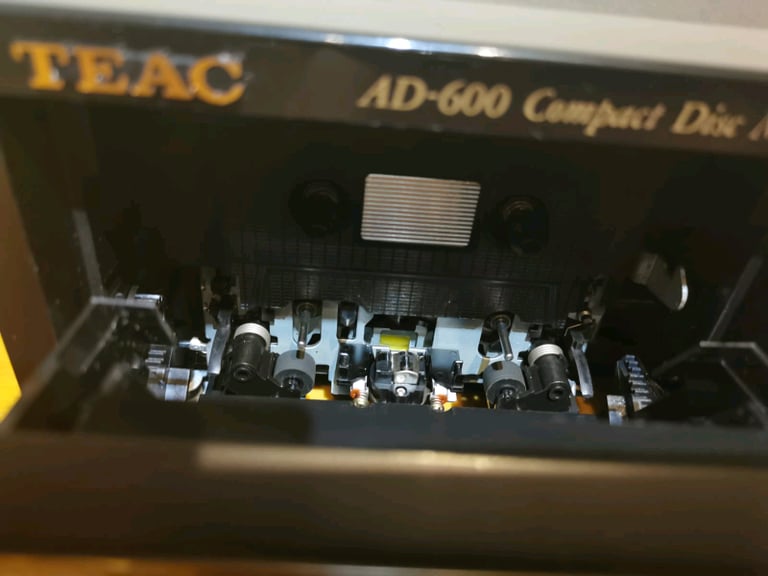 TEAC AD-600 CD multi player and reverse cassette deck 