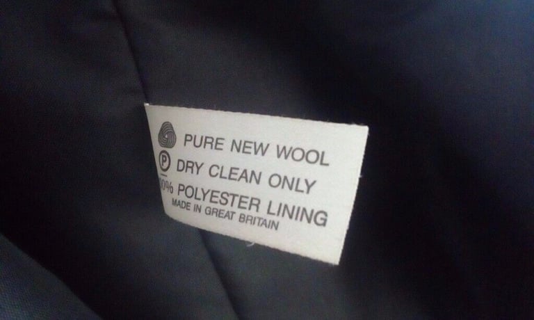 Ladies navy jacket. Size 16. Wool. Worn once.