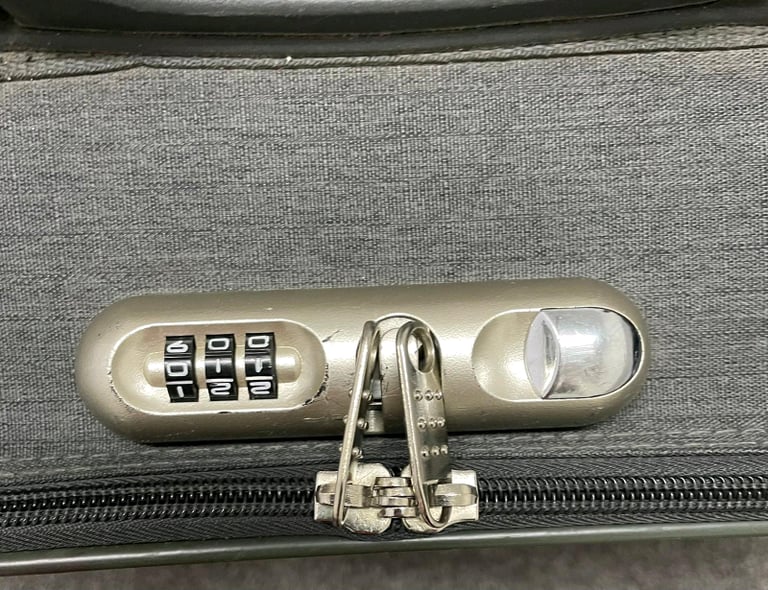 Eagle suitcase 
