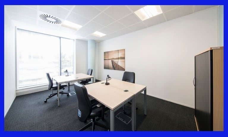 Maidenhead – SL6 1BU, Private office space for 3 person in Regus Station