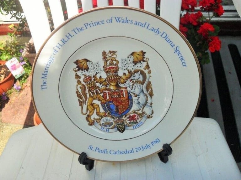 image for Charles & Diana collectable wedding plate