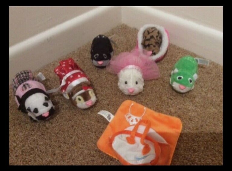 Zhu Zhu pets big bundle 