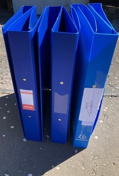 15 Blue A4 Folders (6 Lever Arch files and 9 Ring binders) from smoke-free home