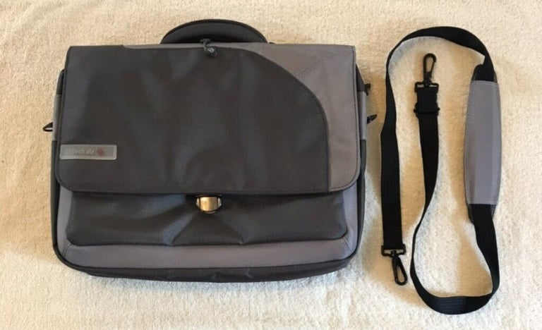 image for Tech Air Laptop/notebook Case. As new. 