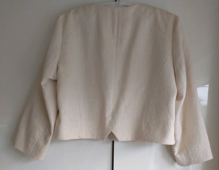 Coast cream short jacket