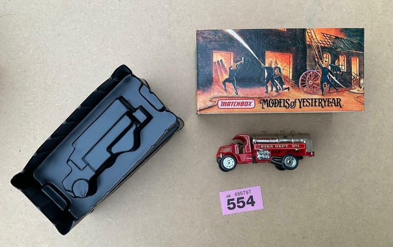 image for MATCHBOX YESTERYEAR 1923 WATER TANKER YFE11