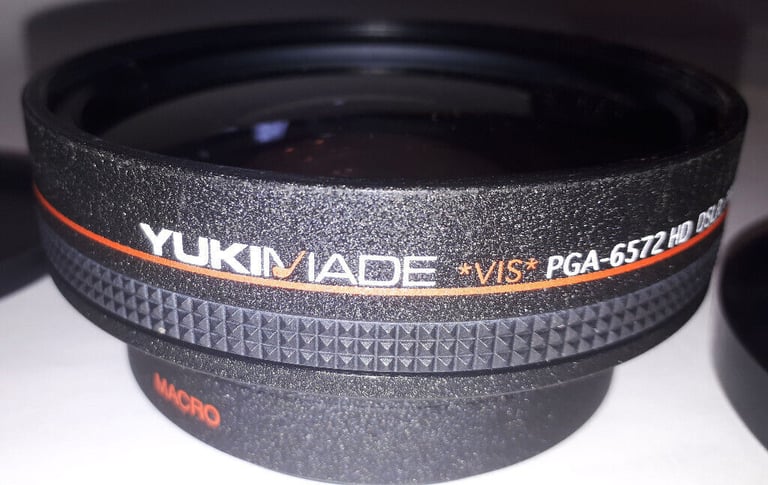 (e.g. Sony Z1e) Digital Wide angle W/Macro 0.65X Converter lens )YUKIMADE PGA-6572 HD DSLR PRO MC AF