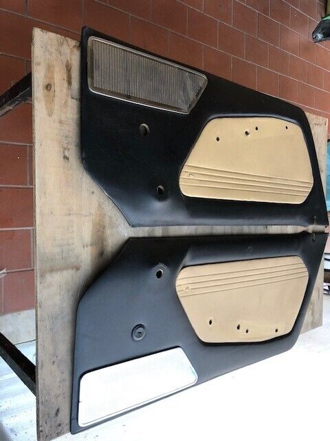 Door cards Alfa Romeo Montreal