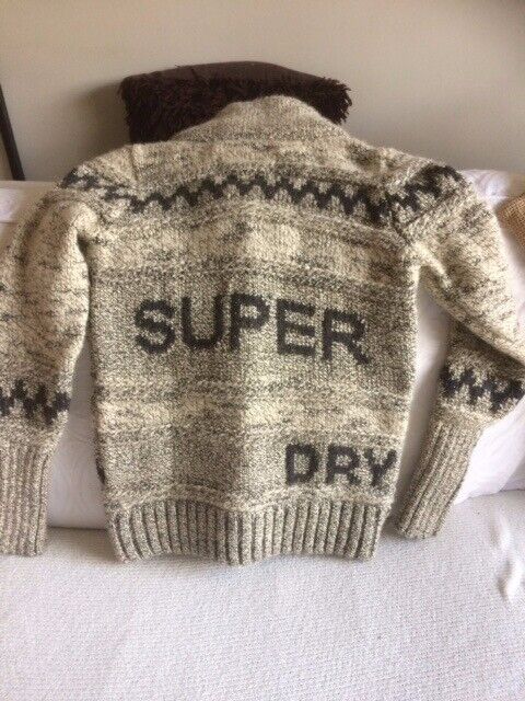 New Super Dry Mountain  Knit  Jacket ( Still with Labels Attached )