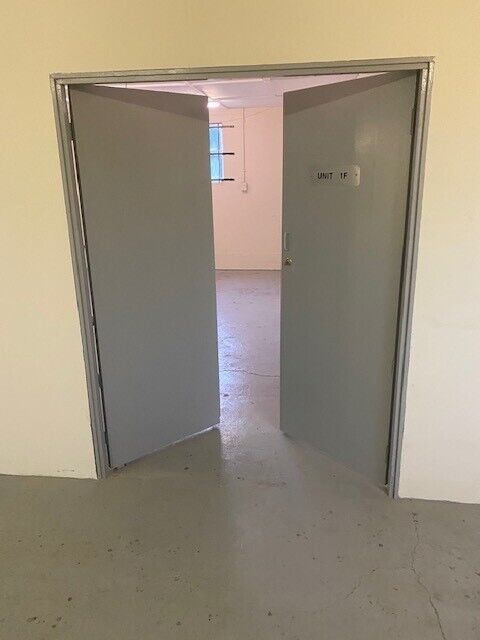 Commercial Units/Industrial Units/Workshops/Yards in Ashford (TN25)