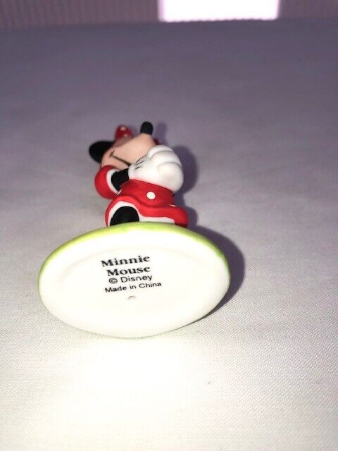 Disney Grolier Porcelain Figurines  Pluto and Minnie Mouse