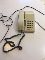 Retro 1980’s Push-button BT VISCOUNT phone 