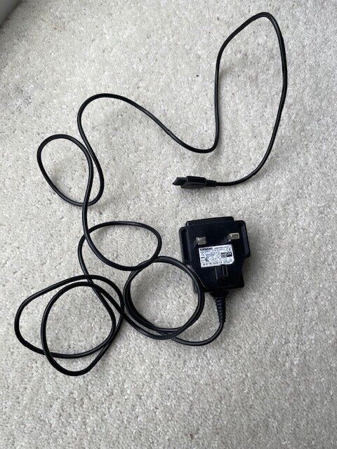 image for Siemens A5BHTN00116343 UK Type Mobile Phone Charger.  collect Chichester 