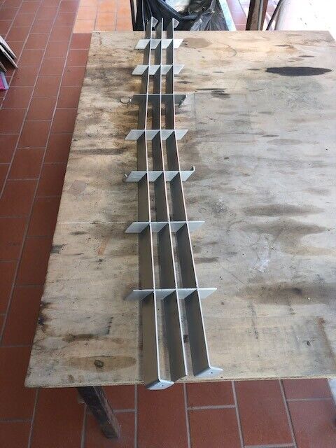 Front grill Ferrari 308 Gt4