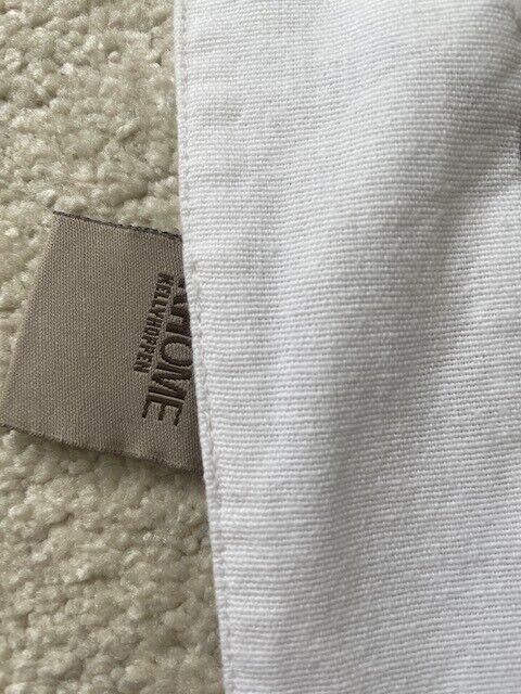 Beautiful table runner by Kelly Hoppen