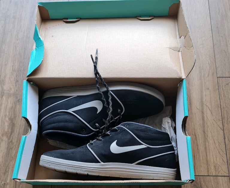 Nike janoski for Sale | Clothes | Gumtree