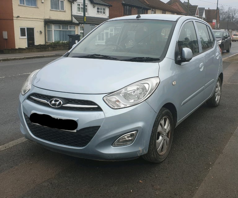 Breaking hyundai i10 1.2  2011 active